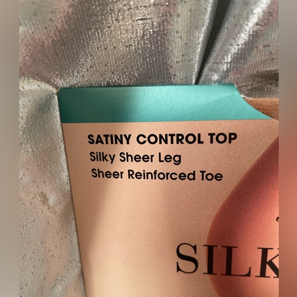 VINTAGE ✳️ JC Penney Silky Sheer Pantyhose ✳️ Average ✳️ Little Beige NEW - Picture 3 of 4